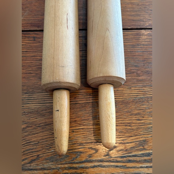 VINTAGE 1960’s Wooden Rolling Pin - Picture 4 of 7